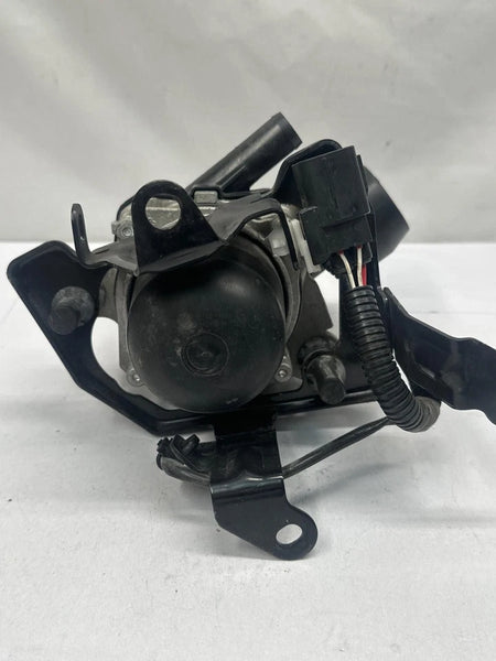 2012 TO 2014 TOYOTA 4RUNNER AIR PUMP AIR PUMP ASSEMBLY OEM