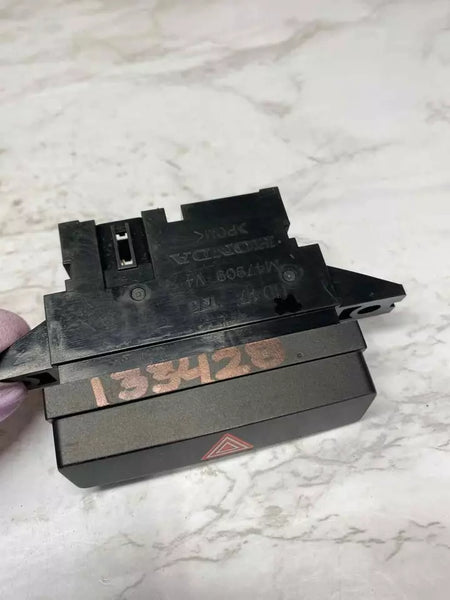 2018 ACURA RDX EMERGENCY HAZARD LAMP LIGHT SWITCH CONTROL ASSY OEM M47908