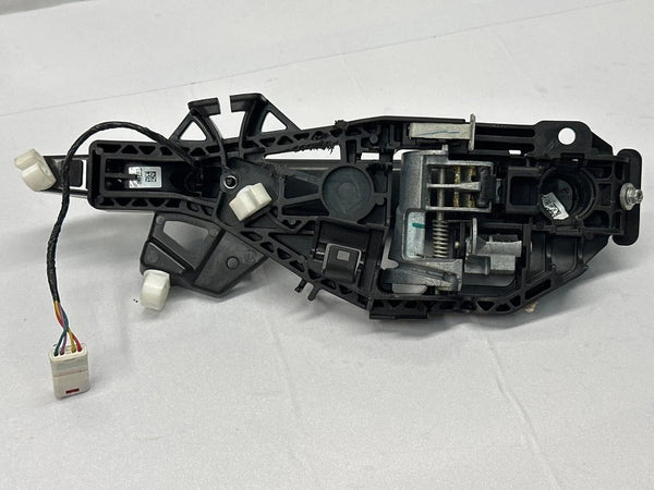 2020 TO 23 CHEVROLET EQUINOX DOOR HANDLE OUTISDE FRONT RIGHT SIDE ASSY OEM 46082100