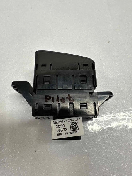 2022 HONDA PILOT HEATED SWITCH FRONT LEFT SEAT HEATER SWITCH ASSY OEM 35650TG7A11