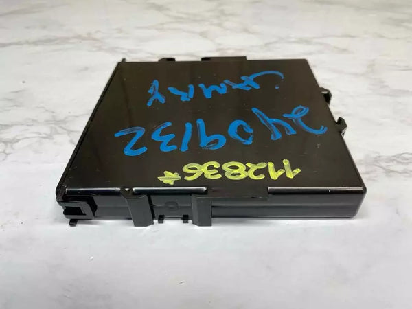 18 19 20 21 22 TOYOTA CAMRY MÓDULO DE CONTROL DE ENCENDIDO SIN LLAVE BLOQUEO ANTIROBO OEM 8999006190