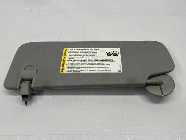 2020 TO 2024 CHEVROLET EQUINOX SUN VISOR RIGHT PASSANGER SIDE ASSEMBLY OEM 84556373