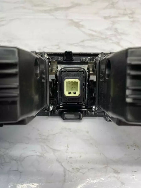 2019 2020 KIA OPTIMA VENTILACIÓN DE CALEFACCIÓN HVAC VENTILACIÓN DE AIRE ACONDICIONADO TABLERO CENTRAL CONJUNTO OEM 97420D5000