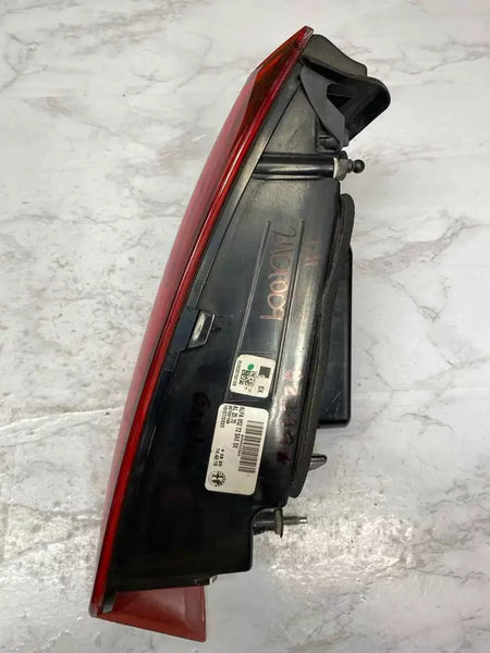 2020  ALFA ROMEO GIULIA TAIL LIGHT TAIL LIGHT INNER LEFT SIDE ASSY OEM 952T2SAE