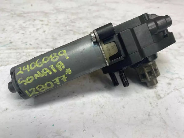 2020 HYUNDAI SONATA SEAT MOTOR FRONT PASSANGER SIDE OR DRIVER SIDE OEM 9J26B6646