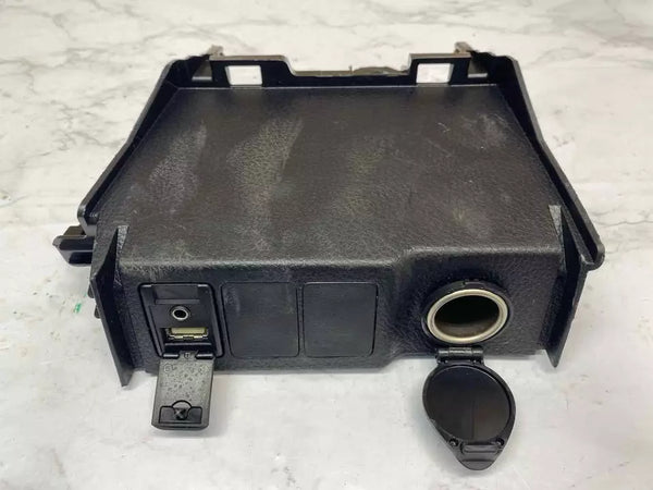 14 15 16 17 18 19 TOYOTA COROLLA CENTER CONSOLE USB PORT & JACK AUDIO ADAPTOR OEM 861900R010