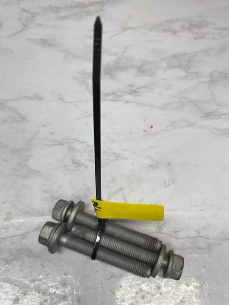 14 15 16 17 18 19 MERCEDES CLA250 PARACHOQUES DELANTERO SOPORTE DEL PARACHOQUES DELANTERO TUERCAS X3 OEM