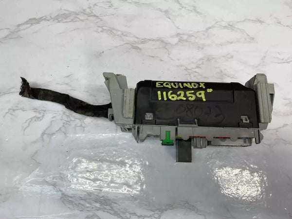 18 19 20 21 CHEVROLET EQUINOX CAJA DE CONEXIONES FUSIBLE RELÉ CONJUNTO TRASERO OEM 22923945