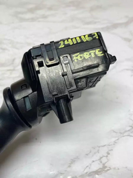 14 15 16 17 18 KIA FORTE INTERRUPTOR DE LIMPIAPARABRISAS SIN CONJUNTO DE LIMPIAPARABRISAS TRASERO OEM 934201U000