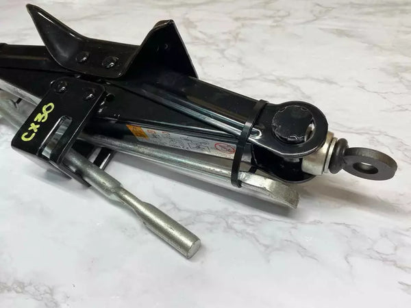 20 21 22 23 MAZDA CX-30 SPARE TIRE JACK EMERGENCY JACK TOOLS KIT SET OEM 10466155