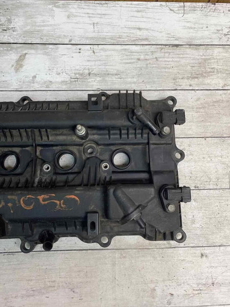 Hyundai Elantra valve cover 2011 2016 1.8 liter 4 cyl sedan assy OEM 224102E000