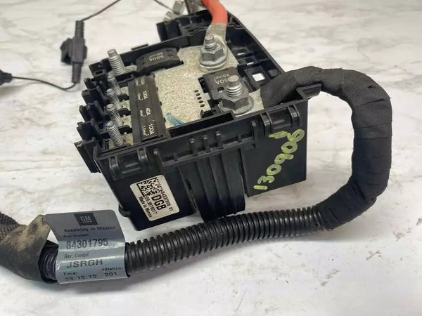18 19 20 21 22 23 CHEVROLET EQUINOX BATERIA FUSÍVEL RELÉ BLOCO CAIXA ASSY OEM 84237808