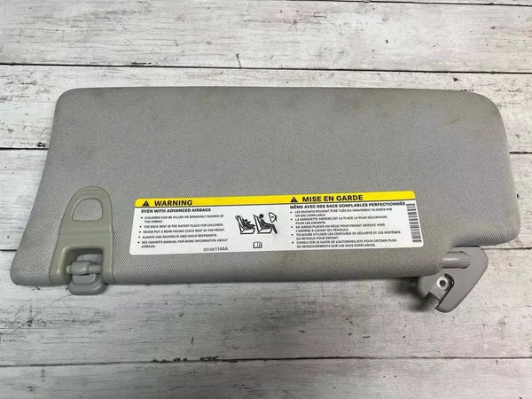 Jeep Compass para-sol 17 a 21 lado direito OEM cor cinza assy 5SY89PS4AC