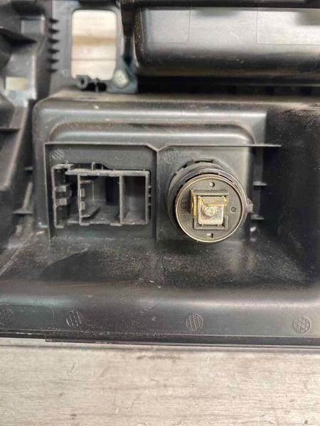HONDA PILOT 2020 2021 POWER OUTLET & USB PORT TRIM PANEL ASSY OEM 77290TG7A1