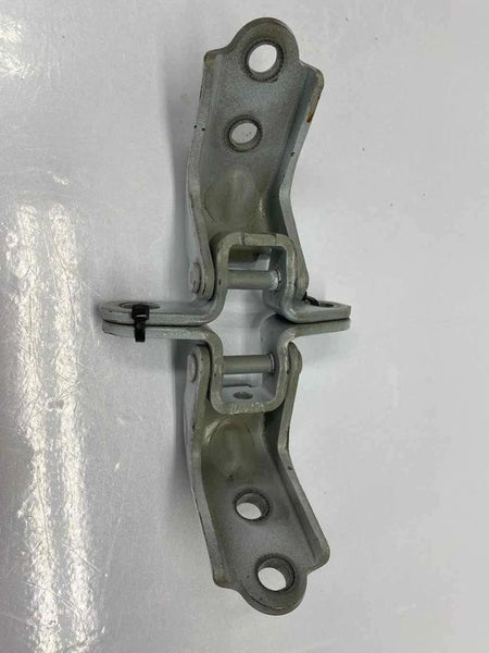 2016 TO 2019 HYUNDAI SONATA DOOR HINGE DOOR HINGE FRONT DRIVER SIDE ASSY OEM A046057