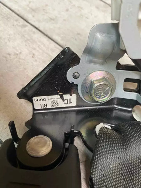 20 21 22 23 Mazda CX-30 cinto de segurança cinto de segurança assento traseiro fivela central oem