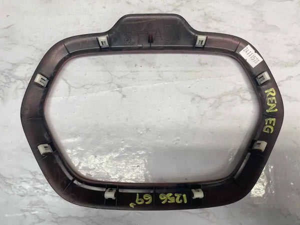 15 16 17 18 JEEP RENEGADE CUBIERTA DE MOLDURA DE ALTAVOZ BISEL DELANTERO IZQUIERDO OEM 735584965