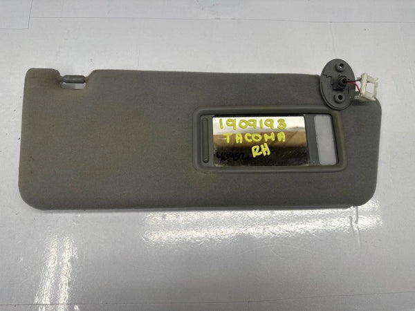 2012 TO 2015 TOYOTA TACOMA SUN VISOR RIGHT SIDE ASSY OEM 7431004120B0 SLIDNG EXTENDER