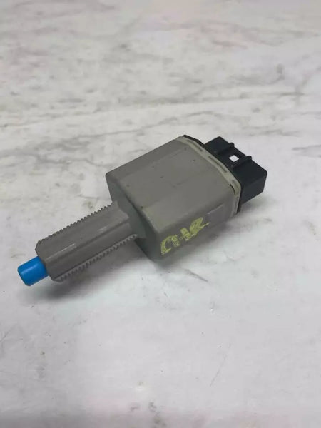 18 19 20 21 22 TOYOTA CHR SENSOR DE LUZ DE FRENO INTERRUPTOR DE PEDAL DE FRENO CONJUNTO OEM 3141A86