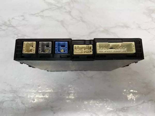 Unidad de control del teléfono del transceptor telemático Toyota Camry 2019 OEM 8674006010