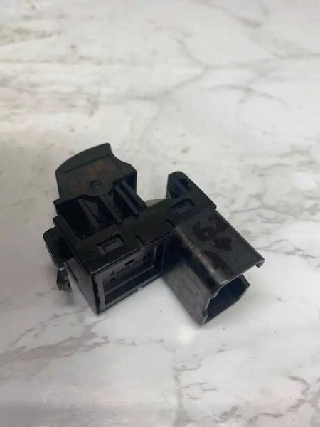2021 MITSUBISHI OUTLANDER WINDOW SWITCH REAR RIGHT OR LEFT ASSEMBLY OEM 8608A319