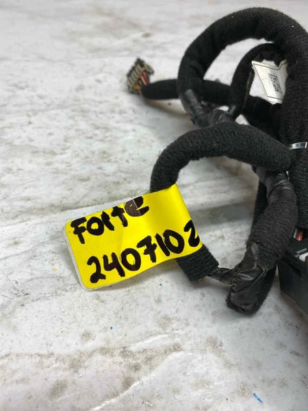 2019 KIA FORTE INTERIOR CENTER CONSOLE WIRE WIRING HARNESS CABLE PLUG 84624M7220