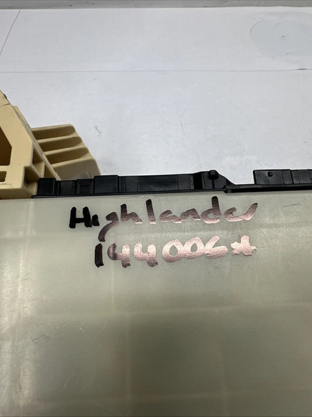 2019 TOYOTA HIGHLANDER JUNCTION BOX FUSE RELAY BLOCK BOX ASSY OEM 827300EA80