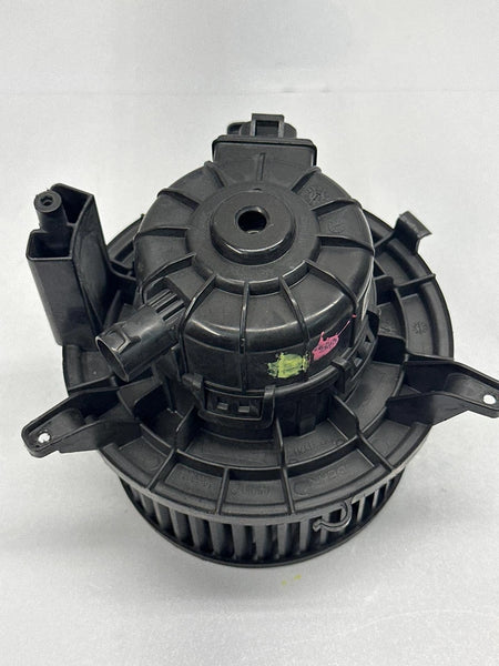 2013 TO 2017 GMC ACADIA BLOWER MOTOR WINDSHIELD FRONT HEATER MOTOR ASSY OEM 22816162