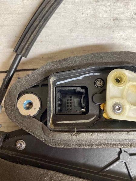 DOOR LOCK ACTUATOR CRUZE 2016 2019 CHEVROLET FRONT RIGHT SIDE ASSY OEM 13592288