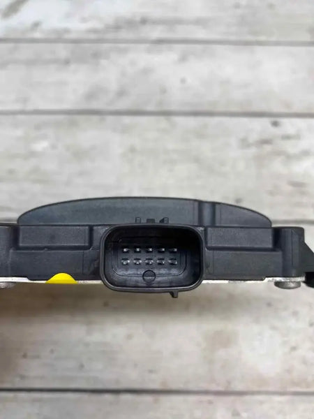 Toyota CHR rear blind spot alert from 20 to 22 side obstacle OEM assy 88162F4010