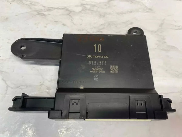19 20 TOYOTA RAV-4 CONTROL DE CLIMATIZACIÓN HVAC AC MÓDULO DE CONTROL OEM 8865042810