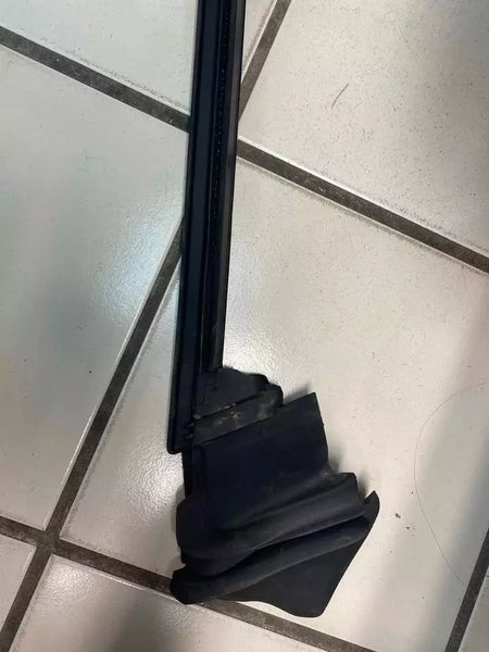 14 15 16 17 18 19 MERCEDES CLA250 PUERTA BURLETE JUNTA DE VENTANA TRASERA IZQUIERDA OEM 1177350165