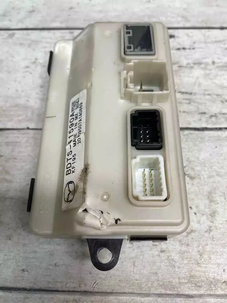 21 22 23 MAZDA CX-30 BLOWER MOTOR BLOWER MOTOR RESISTOR ASSY OEM BDTS61590A