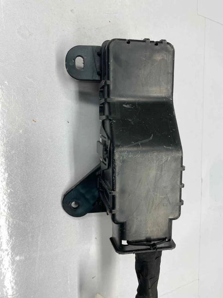 2020 GMC YUKON JUNCTION BOX JUNCTION BLOCK BOX FUSE RELAY ASSEMBLY OEM 35012135