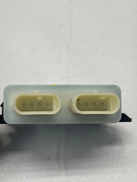 2023 CHEVROLET EQUINOXCHEVROLET EQUINOX REAR LIFTGATE HANDS FREE CONTROL MODULE ASSY OEM 42581710 REAR LIFTGATE HANDS FREE 2023 CONTROL MODULE ASSY OEM 42581710