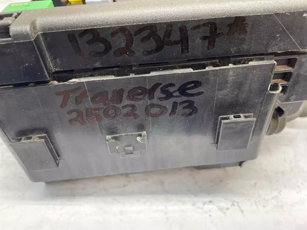 2018 2019 CHEVROLET TRAVERSE ENGINE FUSE BOX BLOCK RELAY ASSY OEM 84292758
