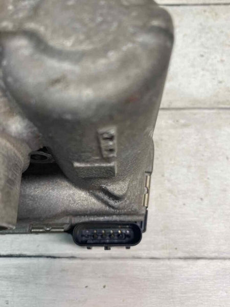 Dodge Caravan throttle body 2011 to 2022 throttle valve assy OEM 3.6L 05184349AC