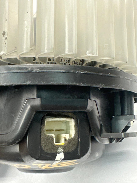 2013 TO 2022 BUICK ENCORE BLOWER MOTOR HVAC AC FRONT MOTOR ASSEMBLY OEM 42777757