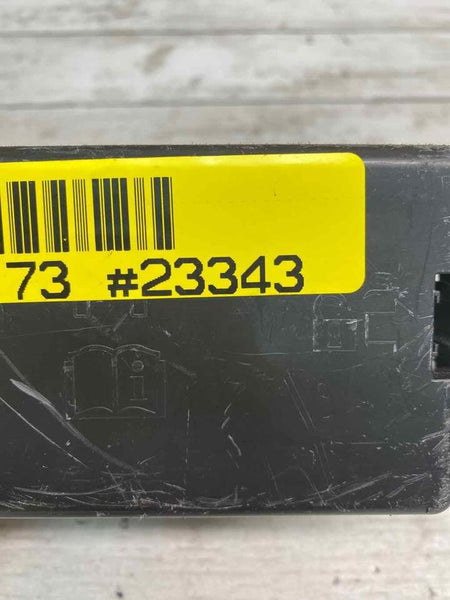 Chevrolet Equinox junction box 2018 fuse relay block assy OEM 33172518
