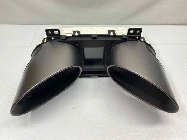 2018 HYUNDAI SANTA FE INSTRUMENT CLUSTER SPEDOMETER SWB FWD 940214Z030 50K MILES