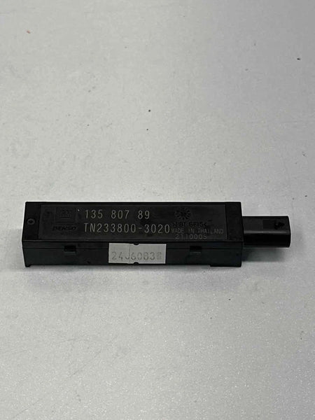 2018 TO 2024 CHEVROLET EQUINOX KEYLESS ENTRY ANTENNA RECEIVER MODULE OEM 13580789