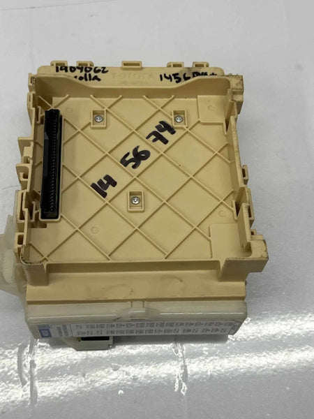 2015 TOYOTA COROLLA JUNCTION BOX CABIN JUNCTION RELAY FUSE BLOCK OEM 8273002F40