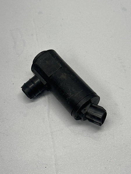 2020 TO 2024 TOYOTA COROLLA WASHER PUMP WASHER PUMP ONLY OEM 8533033070 SEDAN US MARKET