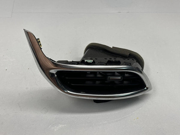 2018 TO 2023 CHEVY EQUINOX AIR VENT HVAC AC HEATER VENT OUTER RIGHT SIDE DASH 84211437
