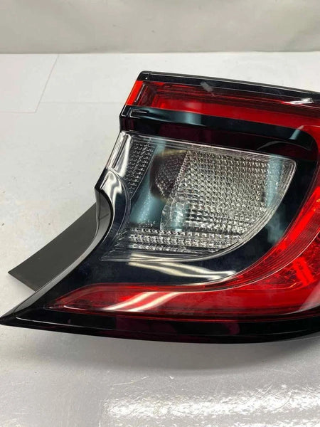 2019 TO 2024 TOYOTA COROLLA TAIL LIGHT RIGHT SIDE QUARTER PANEL 8155112D30 HATCHBACK