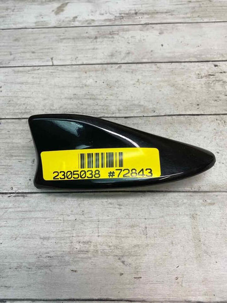 Toyota Corolla radio antenna fm 2020 roof shark fin black 209 OEM 8676002020
