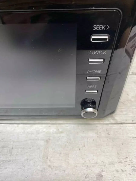 Toyota Corolla radio am fm 2020 display screen & receiver sedan OEM 8614012350