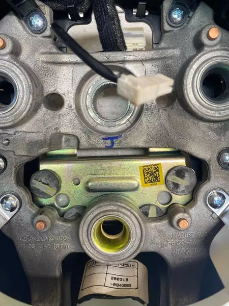 Volante Kia Optima 19 20 s/ couro s/ híbrido preto OEM 56100D4FC0WK