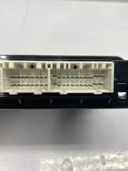 2013 2014 HYUNDAI GENESIS KEYLESS IGNITION CONTROL MODULE UNIT SEDAN OEM 954803M300