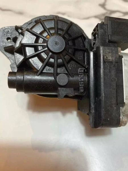 20 21 22 23 CHEVROLET TRAVERSE MOTOR DEL ASIENTO DELANTERO IZQUIERDO LADO DEL CONDUCTOR CONJUNTO OEM 1061462